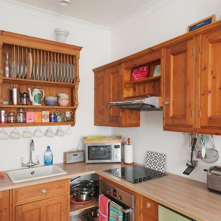 Cozy With Character Vibrant Cottage Style Flat At Leith Links Park إدنبرة المظهر الخارجي الصورة